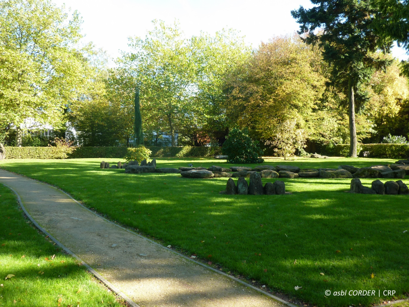 espace vert (parc) fréquenté par le public